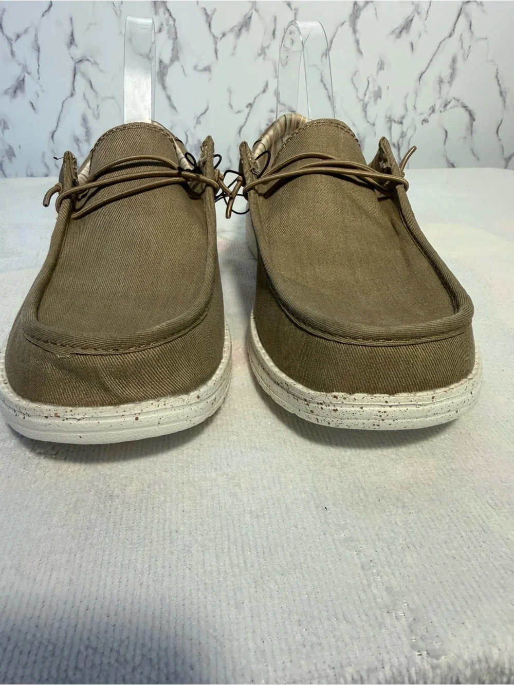 Eddie Bauer Men’s Brown Canvas Slip-On Loafers Size 9 NWOT Casual Comfort Shoes